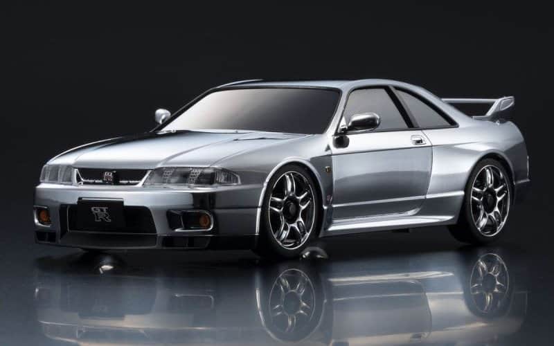 חופה לקיושו מיני-זי 4X4 ניסאן סקיילאן GTR V.Spec כסופה מהדורת 20 השנים