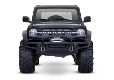 92076-4-2021-Bronco-Front-Black