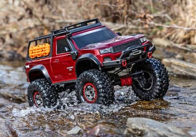 זחלן טרקסס 1/10 דגם TRX-4 High Trail ספורט לימטיד הנעה 4X4 אדום מוכן לנסיעה