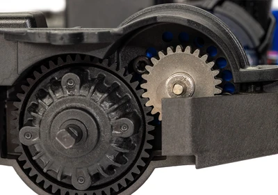 טרקסס מיני XRT מוכנה לנסיעה - בראשלס 4X4 בגודל 1/16 בצבע כתום (ללא סוללה ומטען )