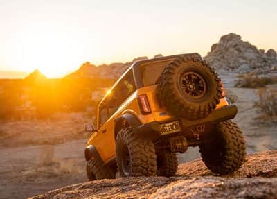 92076-4-21-Bronco-Yellow-3